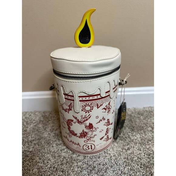 Loungefly Hocus Pocus Black Flame Candle Crossbody Barrel Bag - Picture 1 of 8